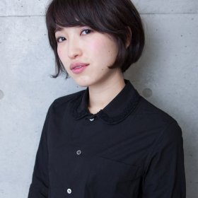 gift_hair_space-黒髪のシンプルショート