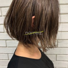 3Dハイライト×外ハネ前下がりボブの写真