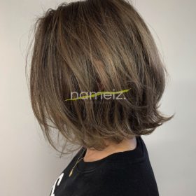 ブランジュハイライト外ハネミディの写真