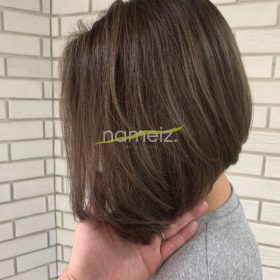 イメチェングレージュ前下がりボブの写真