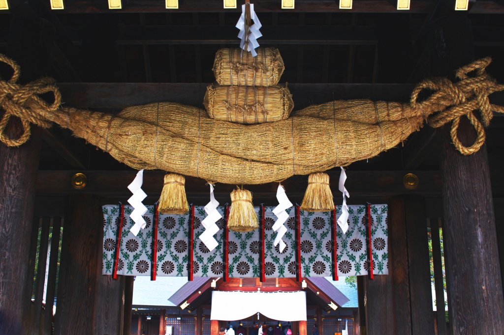 maruyama-history-神社のしめ縄