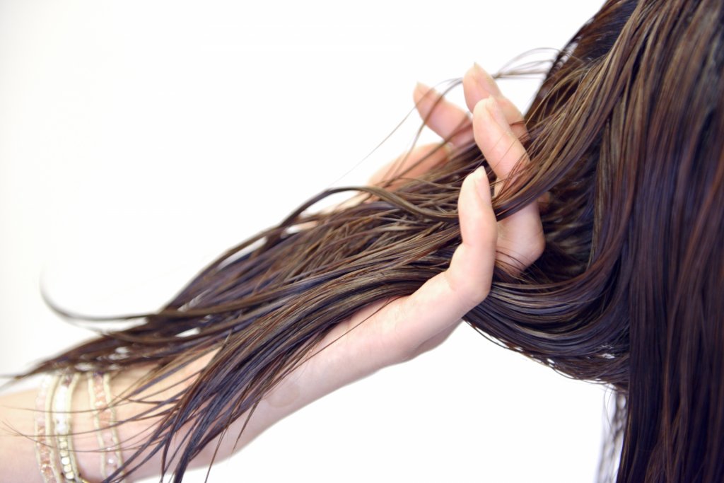 young-look-hairstyle-トリートメント