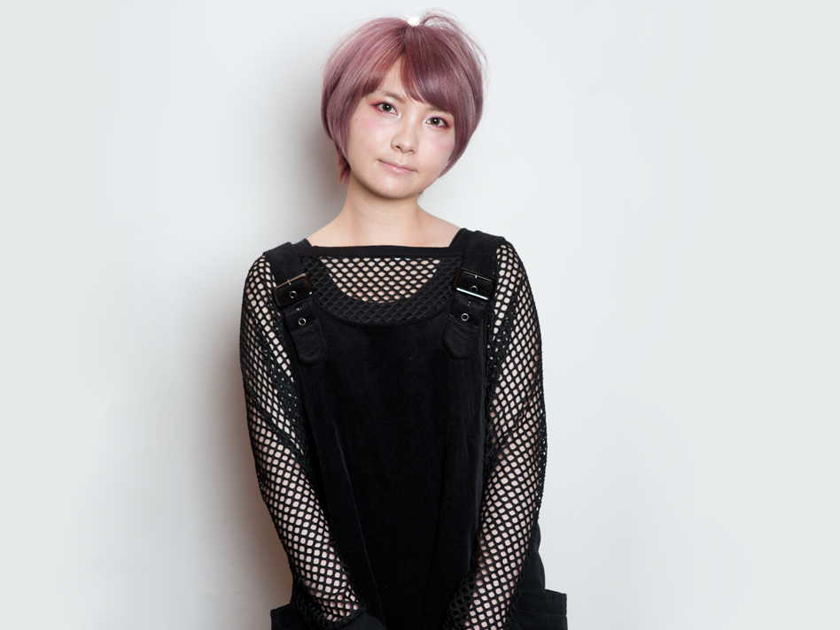 アクシスのピンクアッシュのスタイル写真