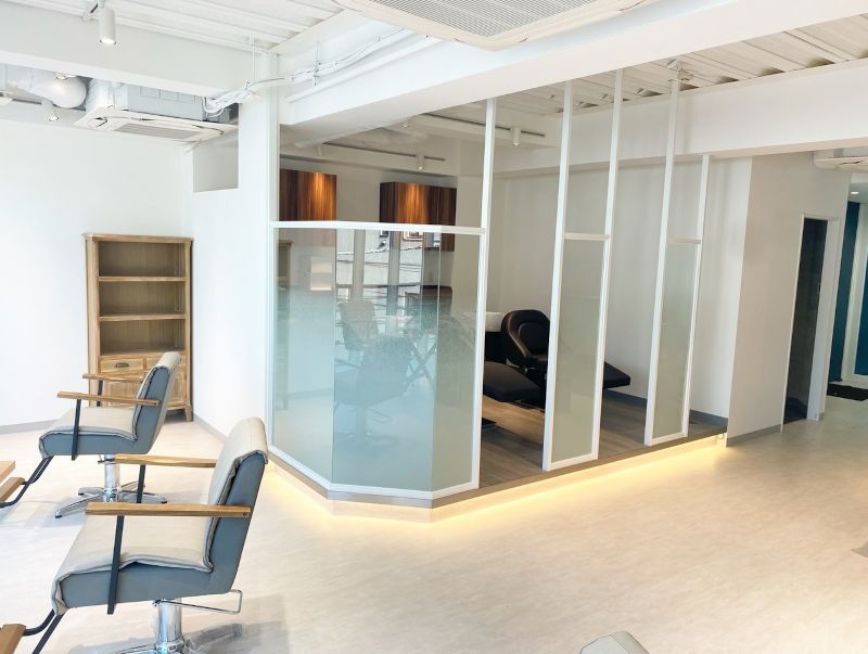 woman-ニッシュのスタイリストさん達