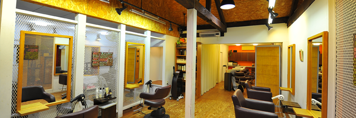 ヘアーアクシスの店内写真