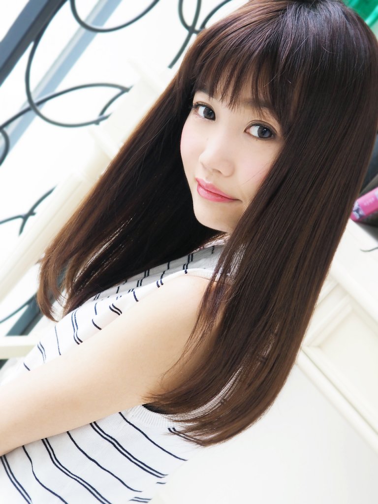 ヘアジュレドゥのストレートスタイルの写真
