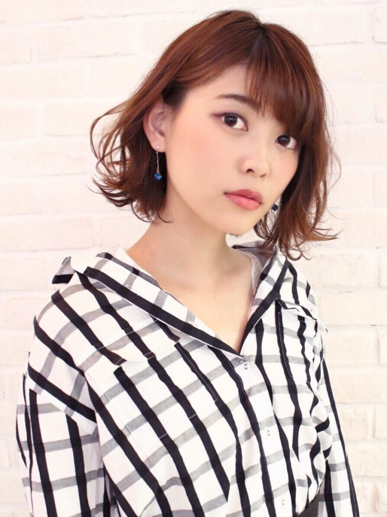 アロッタのボブスタイルの写真
