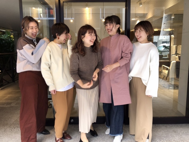 リタの女性スタッフ写真