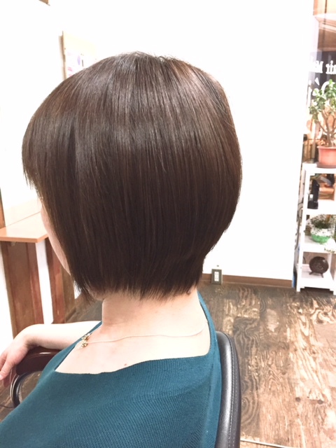 hena-デジャヴのヘアスタイル