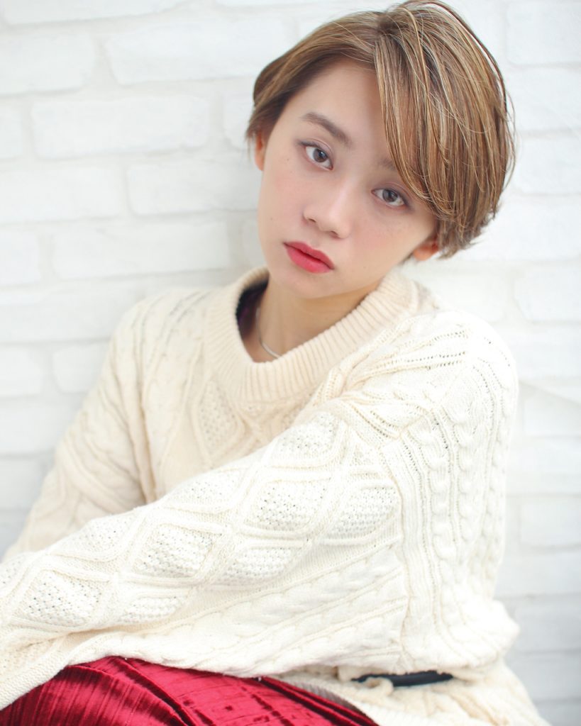 ブラウンカラーのヘアスタイル写真