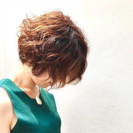 private-ゴカン オモテサンドウのヘアスタイル