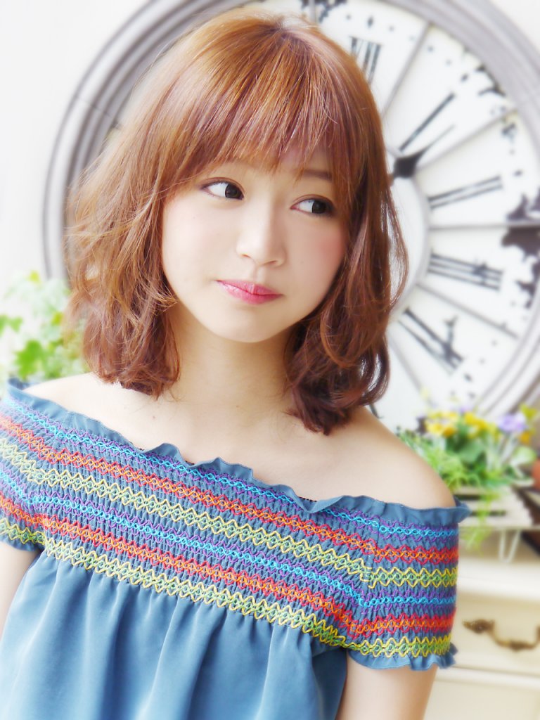 ヘアジュレドゥのミディアムスタイル写真
