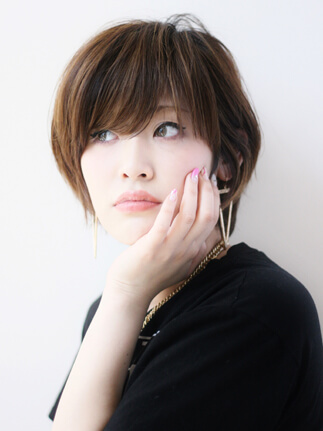 short-ミスエッセンスのヘアスタイル
