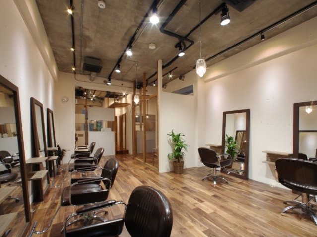 private-ソーゾーの店内