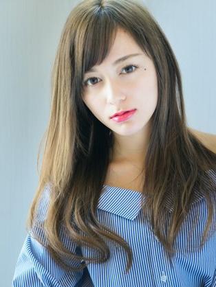 リル ヘアー デザインのスタイル写真