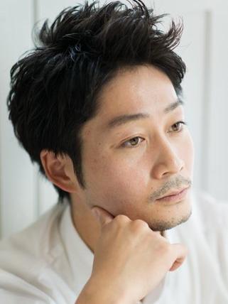 リルヘアーデザインのヘアスタイル写真