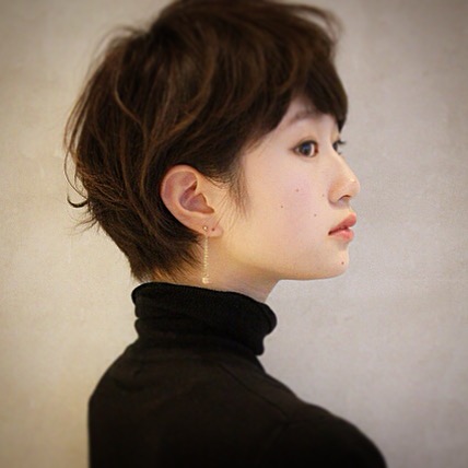 ストーリアのくしゅっとしたショートスタイル1