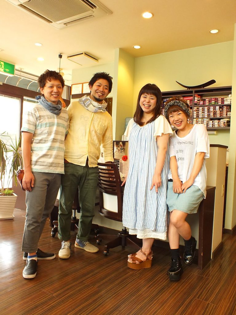 auraのスタッフ集合写真