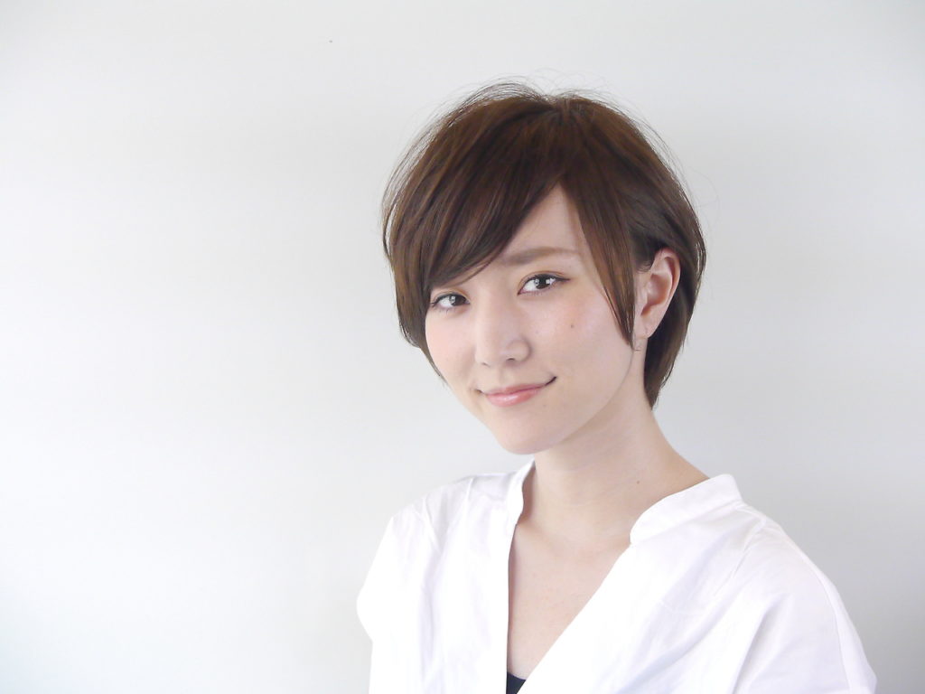 キーパーソンのショートヘアの写真