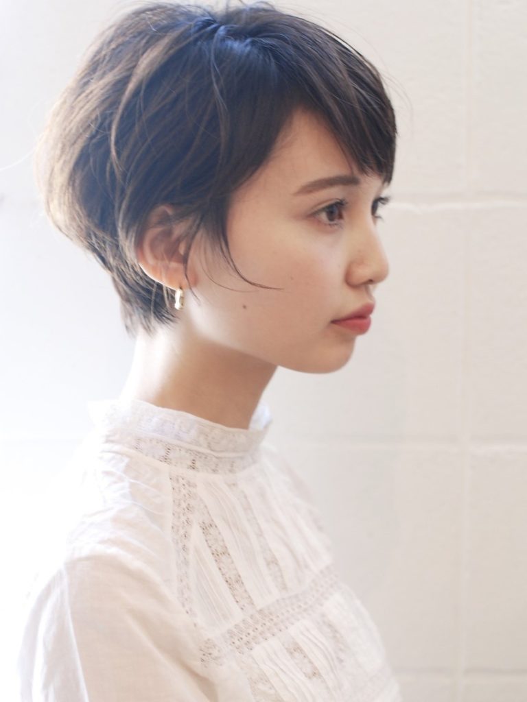 SHEのスタイル写真