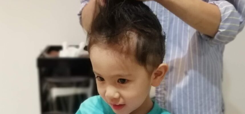 子供の美容室デビューを子持ち美容師が徹底解説 初めての方必見 Bsr Press 人気美容室情報 ベストサロンレポート