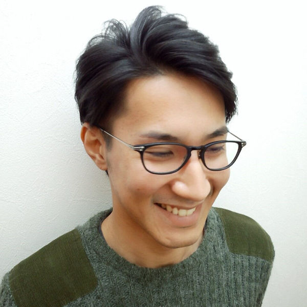 さわやかなメンズビジネススタイルの写真