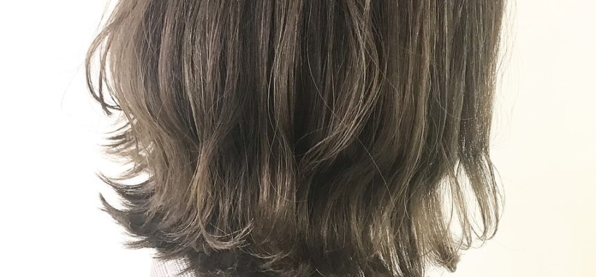 和漢彩染は白髪もおしゃれ染めもOKなカラー剤！魅力を美容師が徹底解説！ | BSR PRESS | 人気美容室情報 ベストサロンレポート