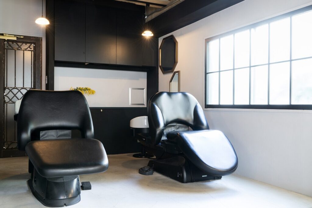 トゥーシー アパートメント サロンのシャンプーブース写真