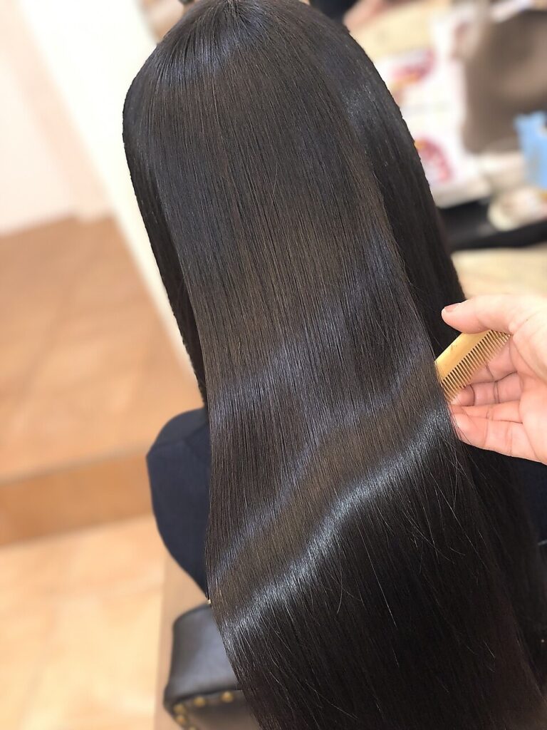 アコンプリッシュのスタイル写真