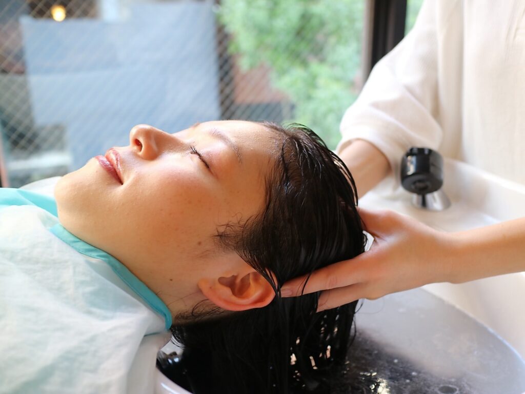 アールヘアナチュラル&オーガニックサロンのシャンプー写真