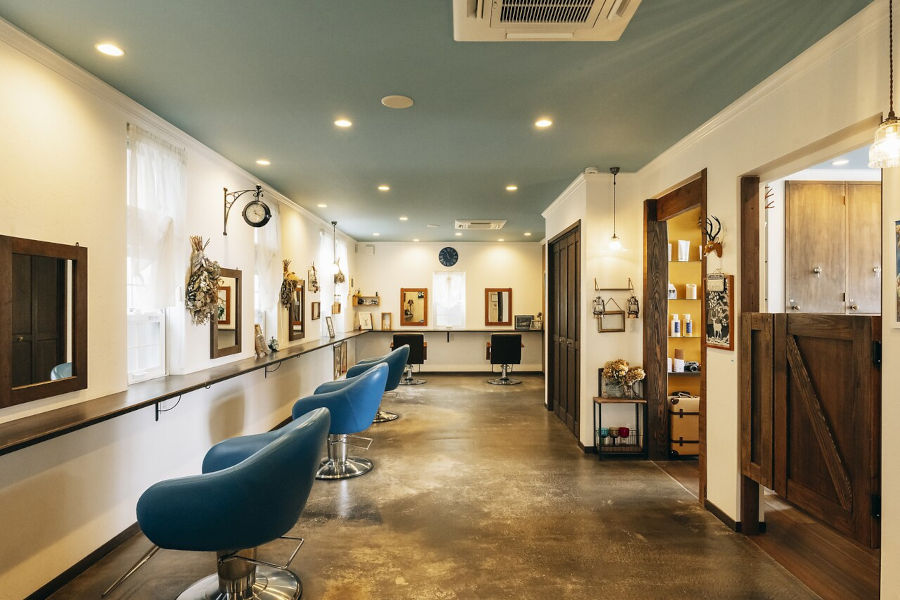 アズ グロウ ヘアーの店内の写真