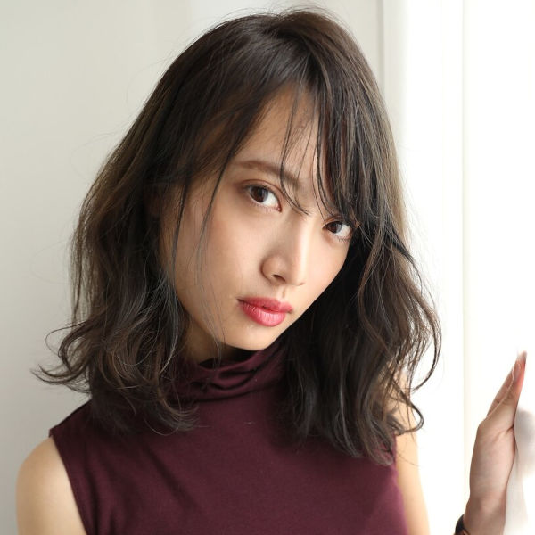 明るい印象の白髪染の写真