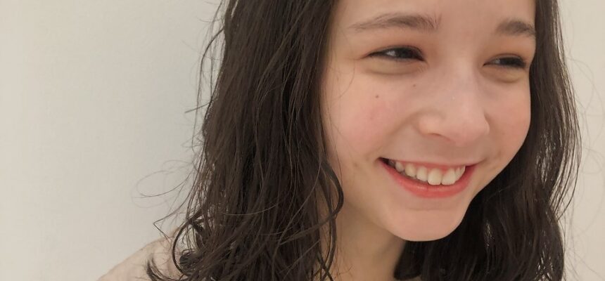 ネオソバージュとは 今っぽくなるポイントを美容師に徹底取材 Bsr Press 人気美容室情報 ベストサロンレポート