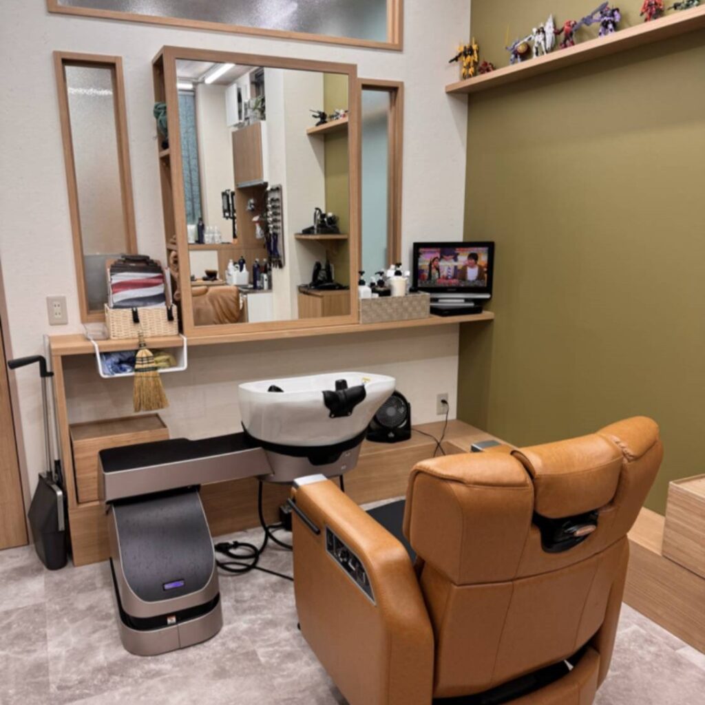 ヘアーサロンオカモトの店内写真
