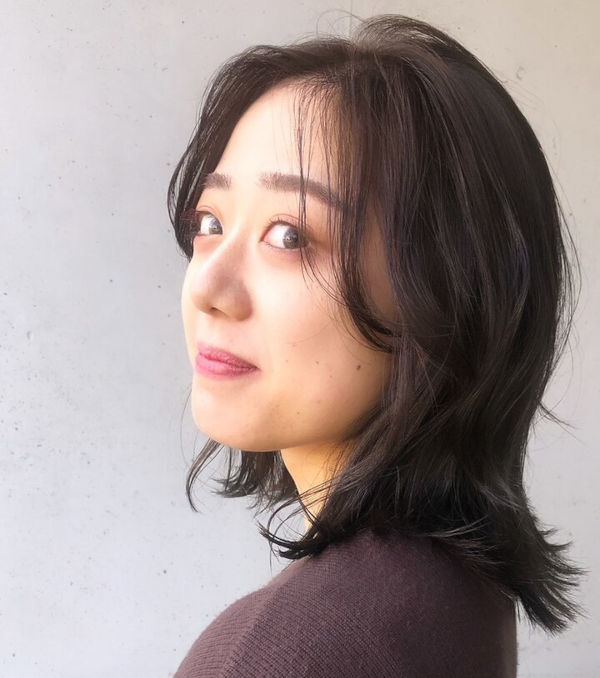 ウルフスタイルの女性の写真