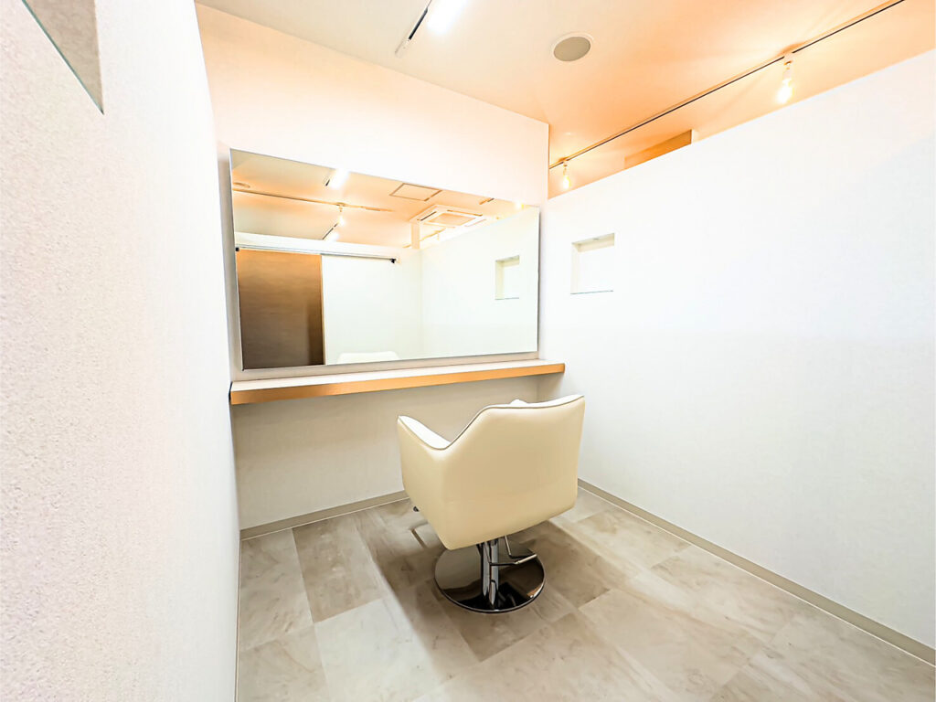 ECLART Lumi 千葉駅前店の店内写真