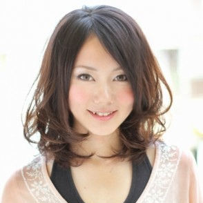 大阪の美容室ケーシーのふんわりボブスタイル