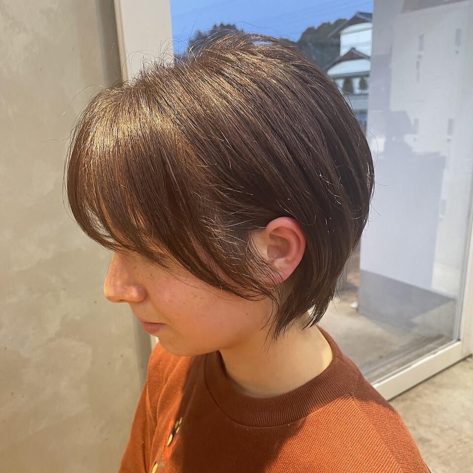 ナチュラル ヘアーデザイニングの白髪染めスタイル