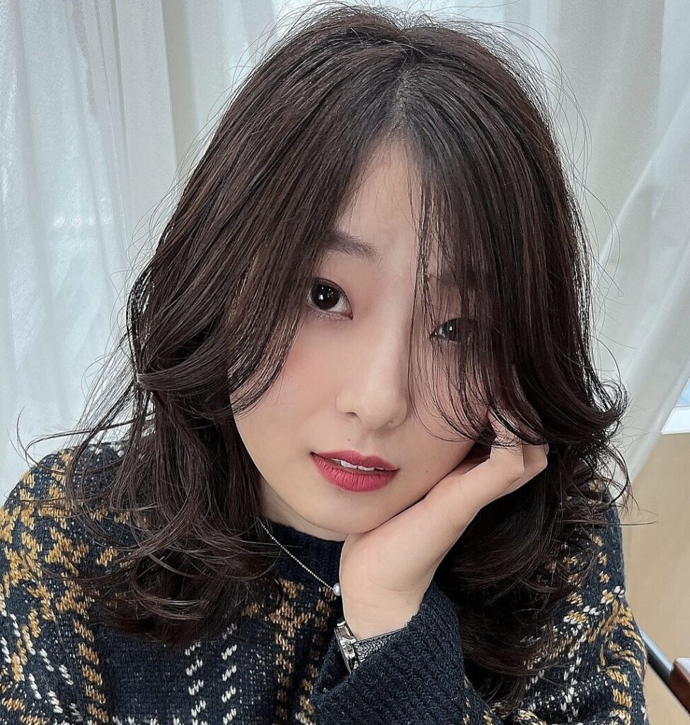 hair cafe Kotonohaの大人っぽいグラデーションカラースタイル