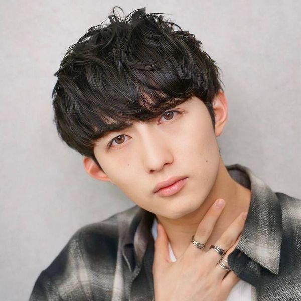 Agu hair root 錦糸町店の扱いやすいスタイルの例