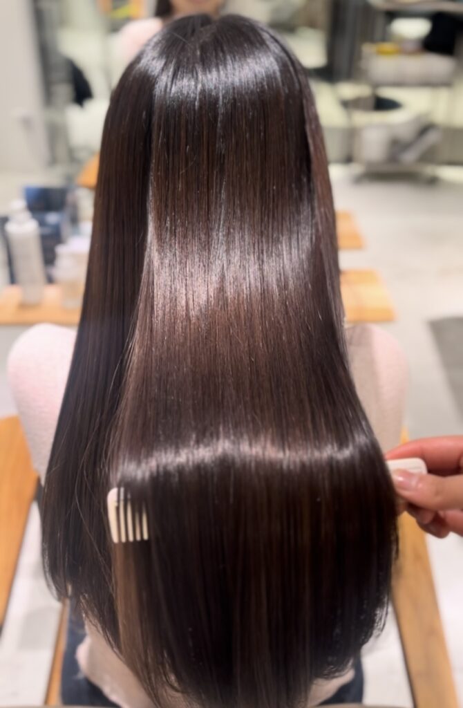 スペシウム バイ アンバースデーのスタイル写真