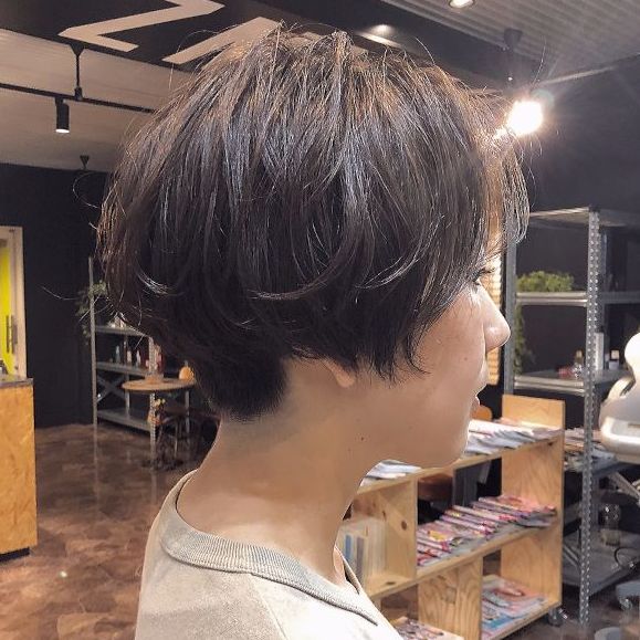 GLANZ HAIR DESIGNのカットスタイルの写真