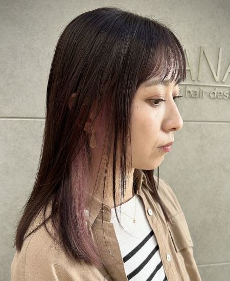 HANA by RIZ hair designのインナーカラースタイル