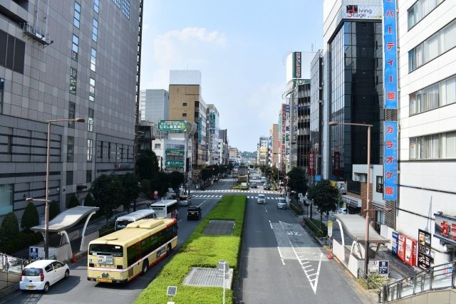 八王子駅前の風景