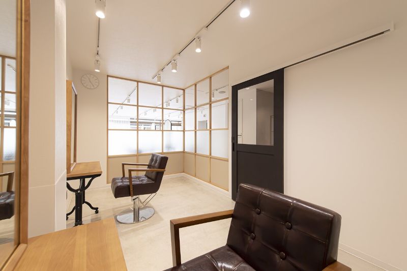 HAIR SALON fuuga 春日部店の半個室スペース