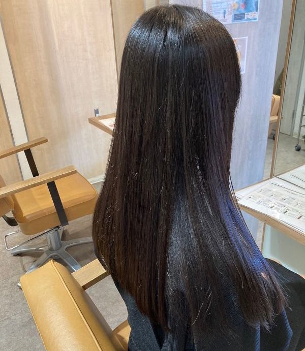 hair shop N&A 春日部東口店のダメージに配慮した縮毛矯正のスタイル写真