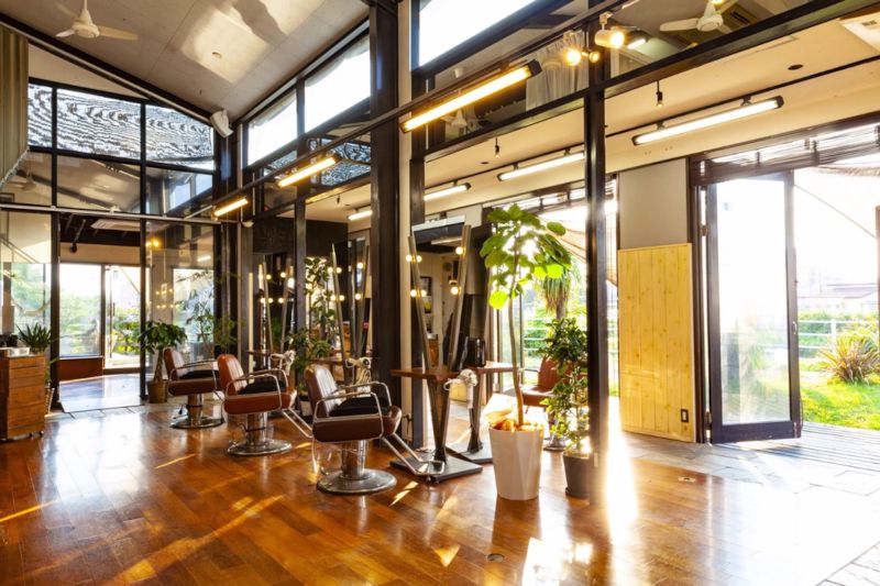 宇都宮の白髪染めが人気の美容室NAGON STYLE(ナゴンスタイル)の店内の写真