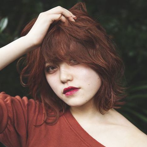 NAGON STYLEの赤いヘアカラースタイルの写真