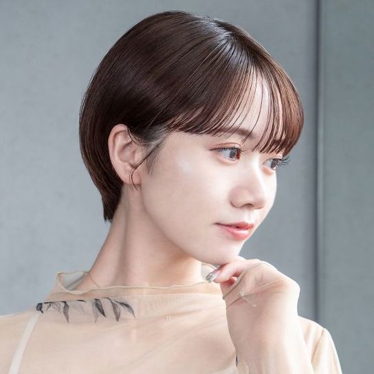 IT by ALBUM 八王子店の美シルエットショートスタイルの写真