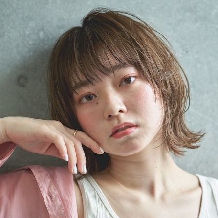 Quartetto 八王子店の外はねボブスタイル